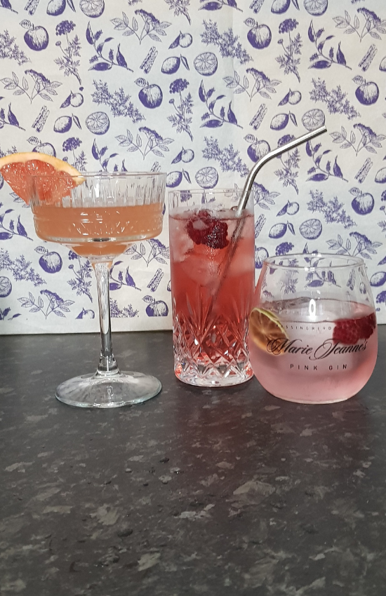 3 Valentine gin cocktails