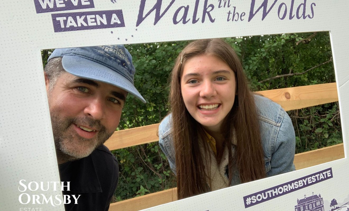 Damian Furlong and his daughter Leah with a selfie frame